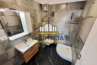 Apartament cu 2 camere decomandat în 1 Decembrie 1918 - 28