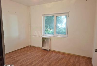 Apartament cu 2 camere semidecomandat în Republicii