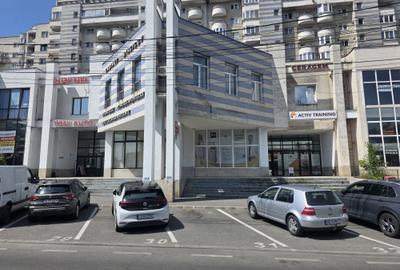 Spațiu comercial, de 57 mp, în Mărăști