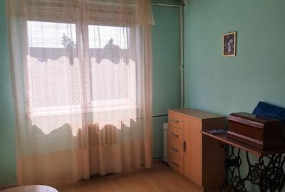 Apartament cu 2 camere semidecomandat, mobilat în Valenta - 3