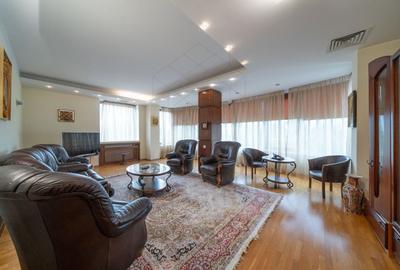 Apartament cu 3 camere decomandat, mobilat în Primăverii - 1