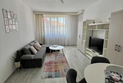 Apartament cu 2 camere decomandat în Ștrand