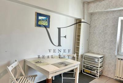 Apartament cu 4 camere decomandat în Tei - 1