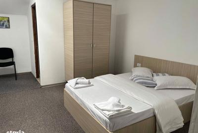 Spațiu comercial, de 5,550 mp, în Eșelnița - 11