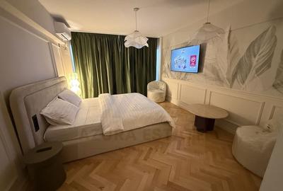 Apartament cu 2 camere decomandat, mobilat în Central