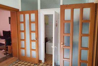 Apartament cu 3 camere semidecomandat în Central - 12