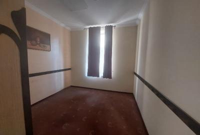 Spațiu comercial, de 430 mp, în Central - 10
