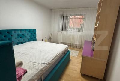 Apartament cu 2 camere semidecomandat în Micro 5