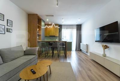 Apartament cu 2 camere decomandat, mobilat în Tractorul