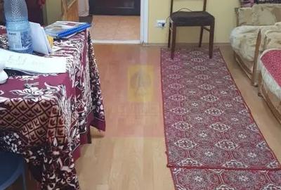 Apartament cu 3 camere decomandat în Morarilor