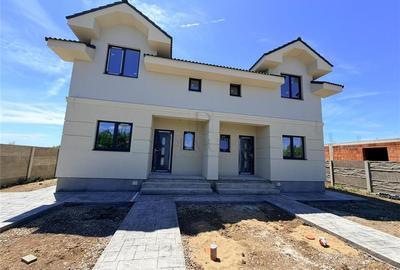 Duplex cu 4 camere cu Teren 297 Mp în Moșnița Nouă - 2