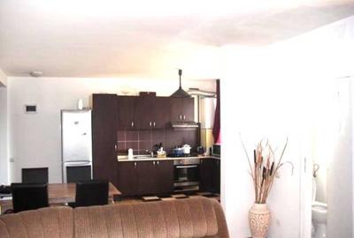Apartament cu 4 camere în Borhanci