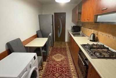 Apartament cu 3 camere în Florești