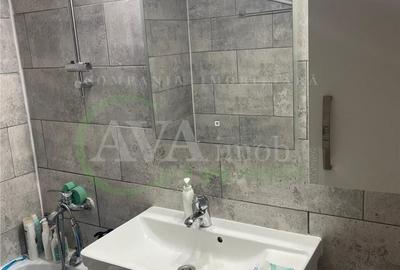 Apartament cu 2 camere decomandat în Energiei