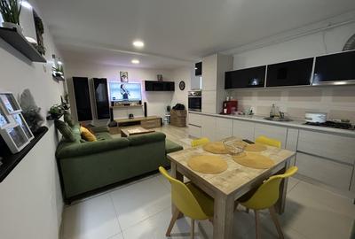 Apartament cu 3 camere semidecomandat, mobilat în Florești - 2