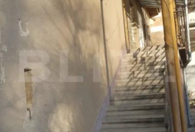 Casă cu 6 camere cu Teren 540 Mp în Bălcescu - 3