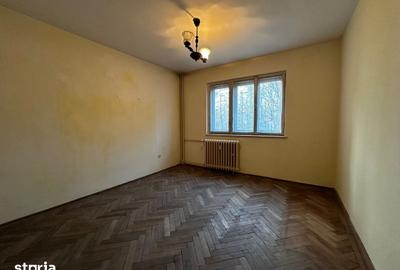 Apartament cu 4 camere decomandat în Republicii - 2