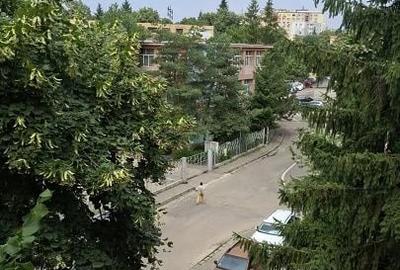 Apartament cu 4 camere decomandat în Nord