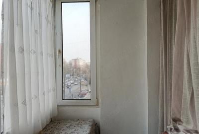 Apartament cu 2 camere semidecomandat în 1 Mai