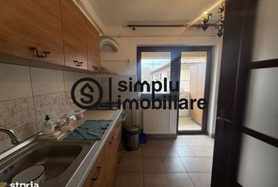 Apartament cu 3 camere decomandat în Sud - 15