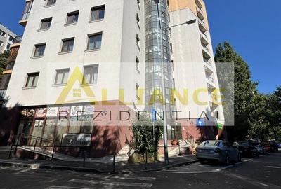 Apartament cu 2 camere semidecomandat în Berceni