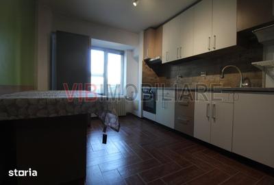 Apartament cu 2 camere decomandat, mobilat în Centrul Civic
