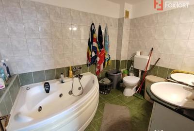 Apartament cu 2 camere în Buziașului