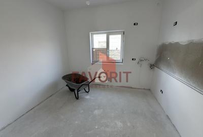 Duplex cu 5 camere cu Canalizare în Girocului - 6