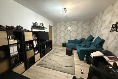 Apartament cu 3 camere decomandat în Girocului - 2