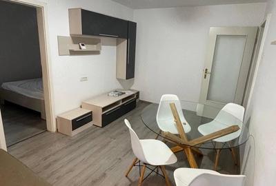 Apartament cu 2 camere semidecomandat în Ultracentral