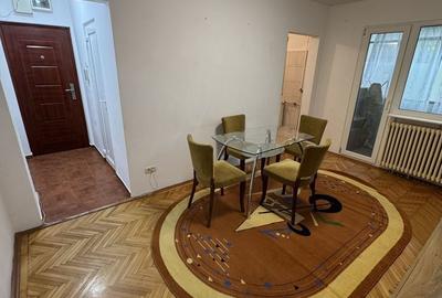 Apartament cu 3 camere decomandat în Central - 1