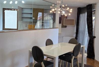 Apartament cu 3 camere decomandat în Central - 1