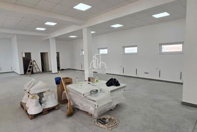 Spațiu comercial, de 500 mp, în Libertății - 3