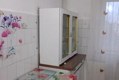 Apartament cu 2 camere decomandat în Micro 3