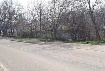 Teren de 2996 mp, în Vest - 8