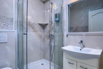 Apartament cu 3 camere decomandat, mobilat în Central - 12