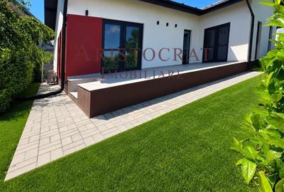 Casă cu 3 camere cu Teren 330 Mp în Corbeanca