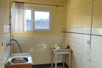 Apartament cu 2 camere semidecomandat în Astra - 1