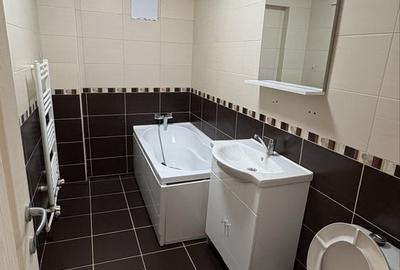 Apartament cu 3 camere decomandat în Central - 5