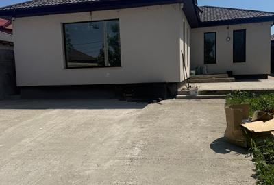 Casă individuală cu 3 camere cu Teren 643 Mp în Costi - 1