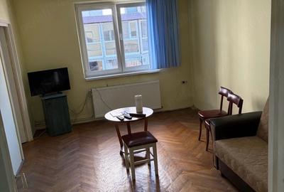 Apartament cu 2 camere decomandat în Ultracentral