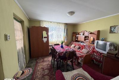 Casă cu 4 camere în Sămăila - 8