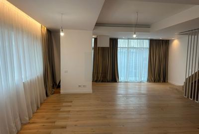 Apartament cu 4 camere semidecomandat, mobilat în Eminescu - 1