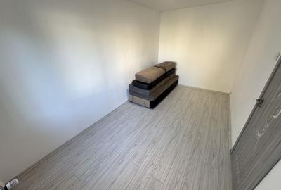 Apartament cu 3 camere semidecomandat în Tomis Nord - 5