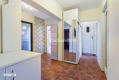 Apartament cu 3 camere în Rahova