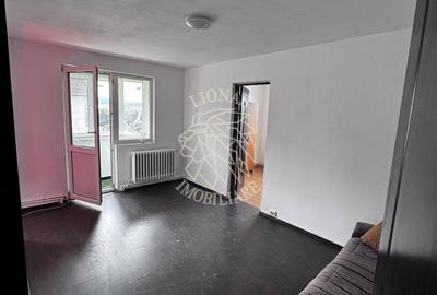Apartament cu 2 camere în Decebal