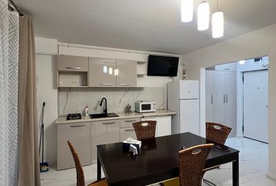 Garsonieră decomandată, mobilată în Mamaia-Sat