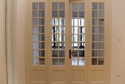 Casă cu 7 camere cu Teren 300 Mp în Calea Victoriei - 3