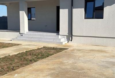 Casă cu 4 camere în Dârvari - 2