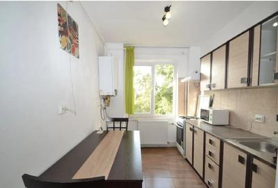 Apartament cu 2 camere decomandat în Circumvalațiunii